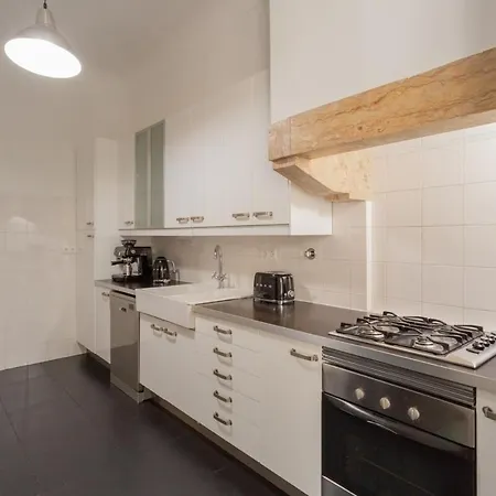 Family Comfort In Principe Real Ac And Parking Apartment Lisbon