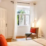 Family Luxury In Principe Real W Parking Апартаменти